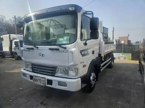 현대 메가트럭 5톤 덤프 2017년식 사진 1